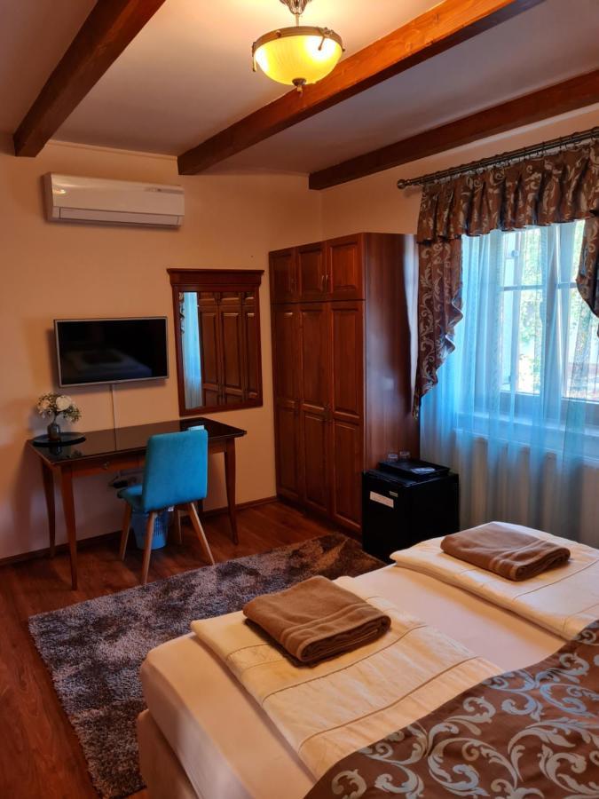 Bed and Breakfast Toroes Panzio Szabolcs Esterno foto
