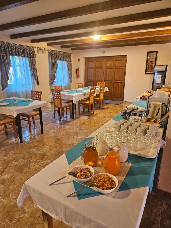 Bed and Breakfast Toroes Panzio Szabolcs Esterno foto
